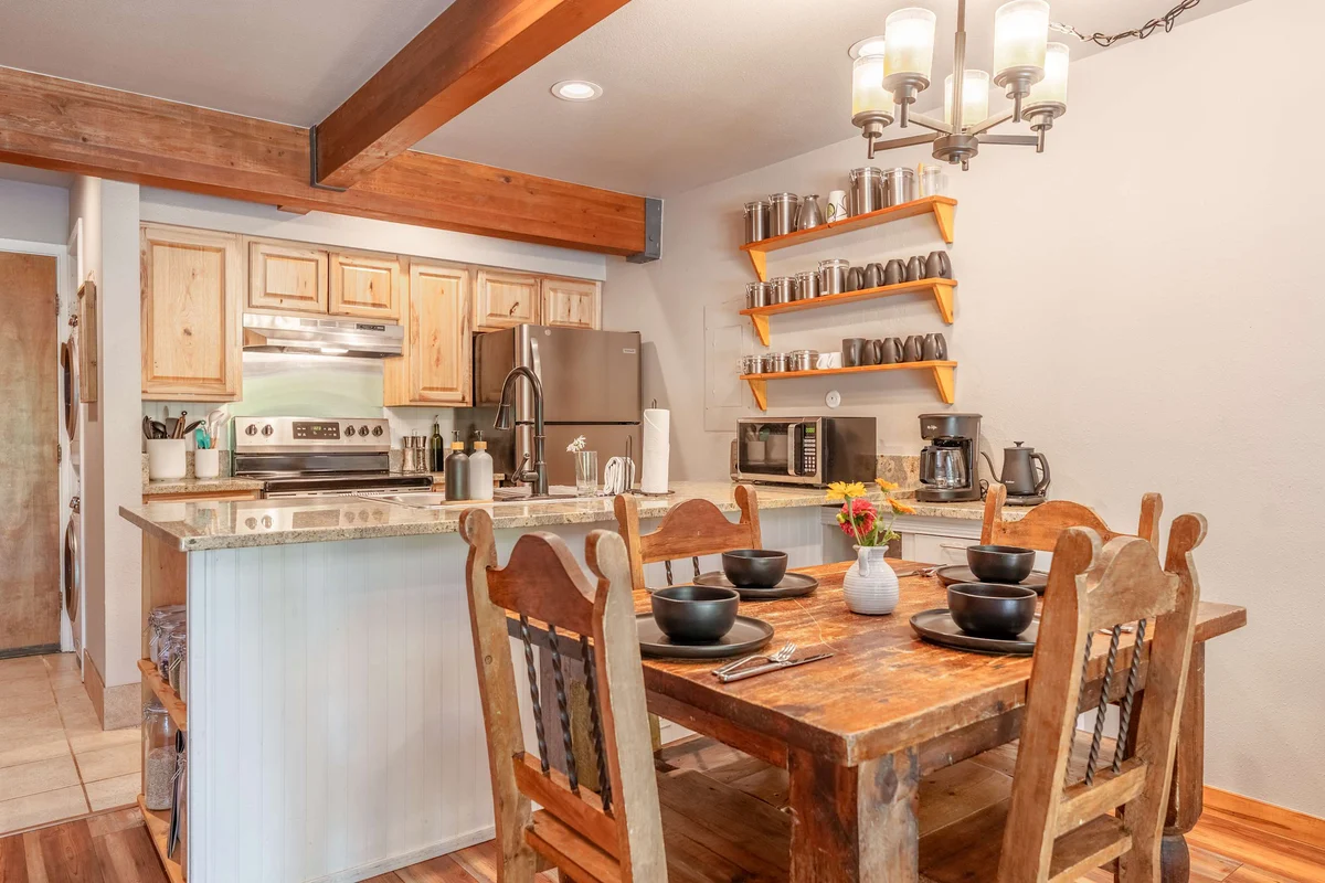 Wander Crested Butte Edge