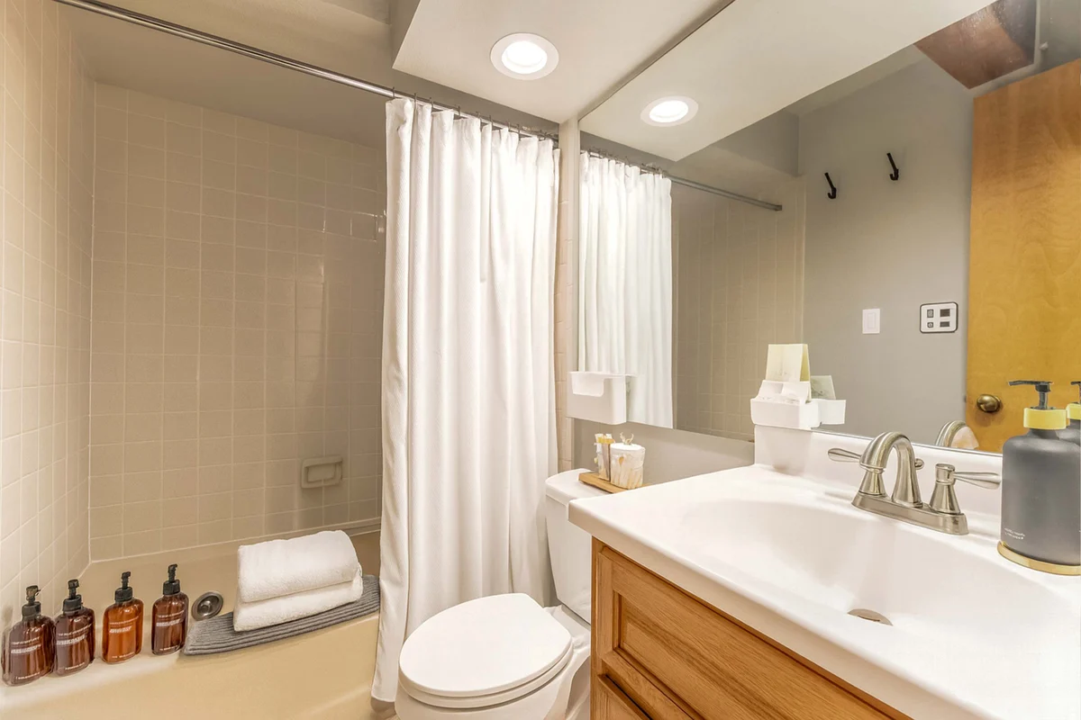 Wander Crested Butte Edge