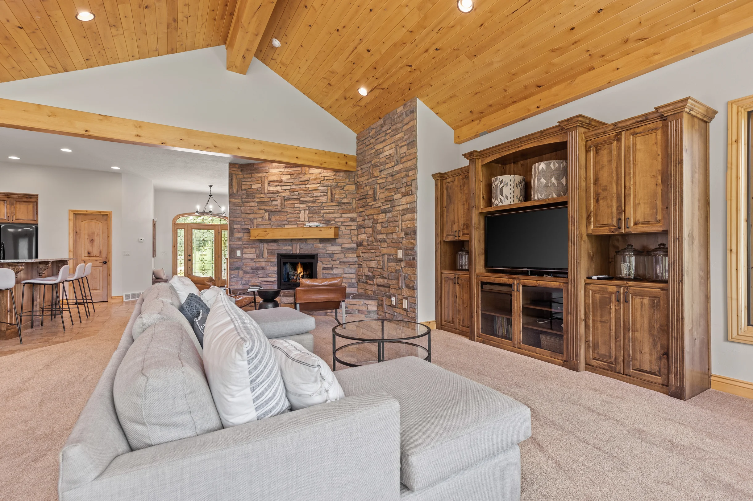 Wander Morgan Riverfront #3