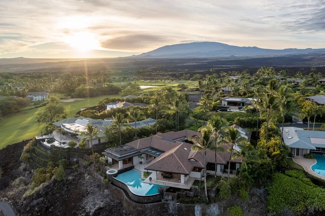 Wander Kamuela Ridge #4