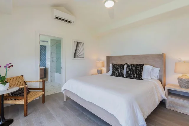 Bedroom 1 image 1