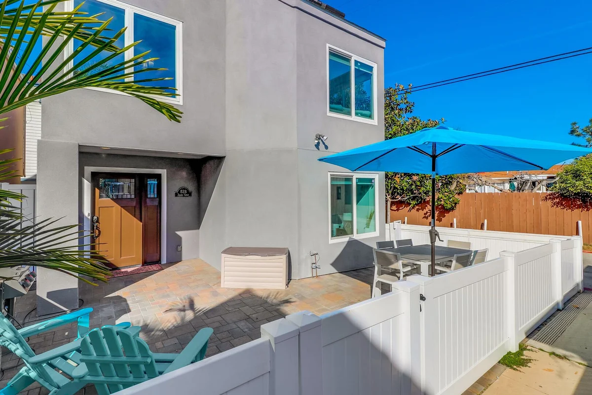 S828 - Bay Breeze property photo 5