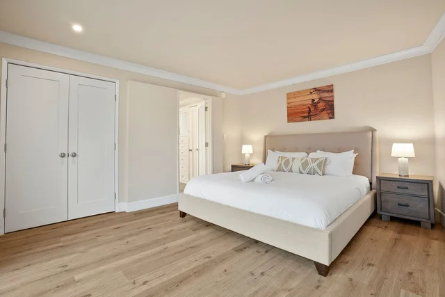 Bedroom 1 image 1