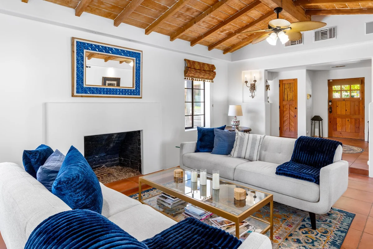 Wander Palm Springs Edge #3