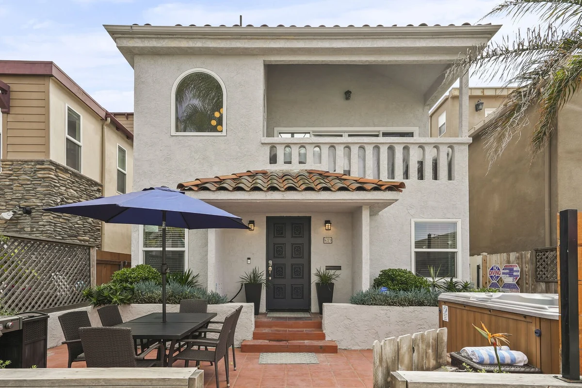 Wander Mission Beach Villa