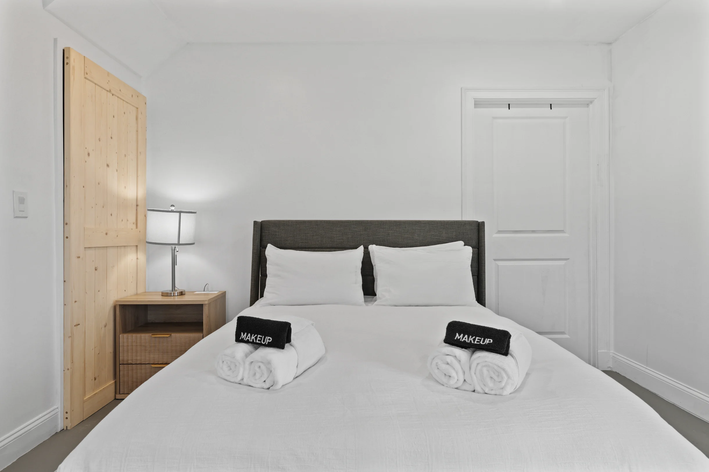 Wander Cuttyhunk Waterfront #26