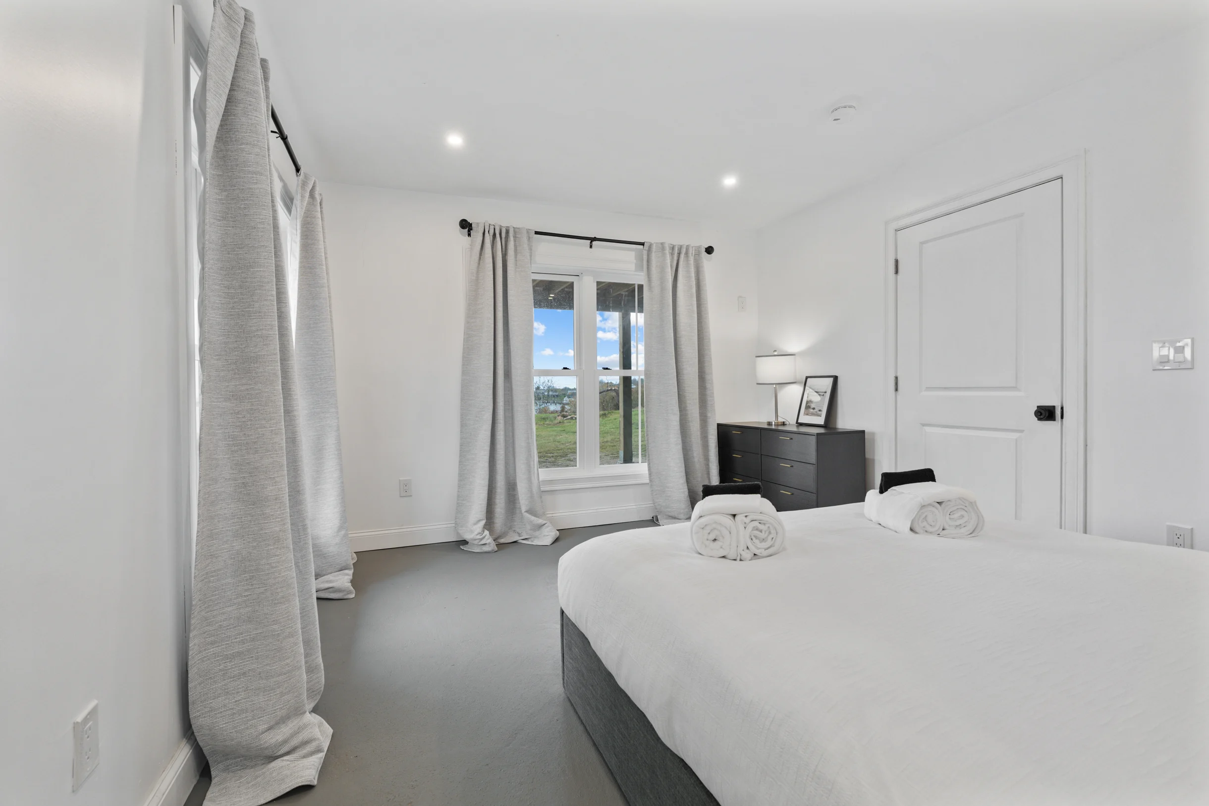 Wander Cuttyhunk Waterfront #46