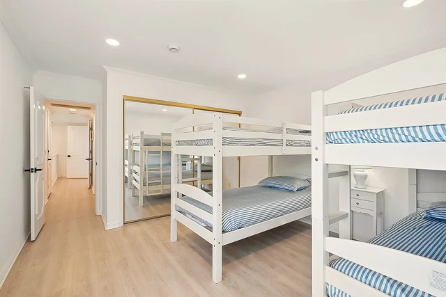 Bedroom 3 image 1