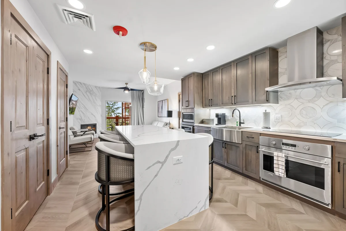 Wander Park City Canyonside