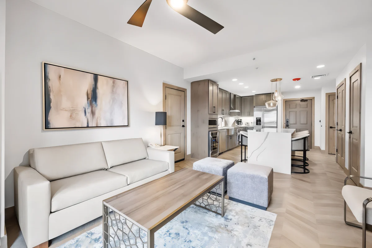 Wander Park City Frost