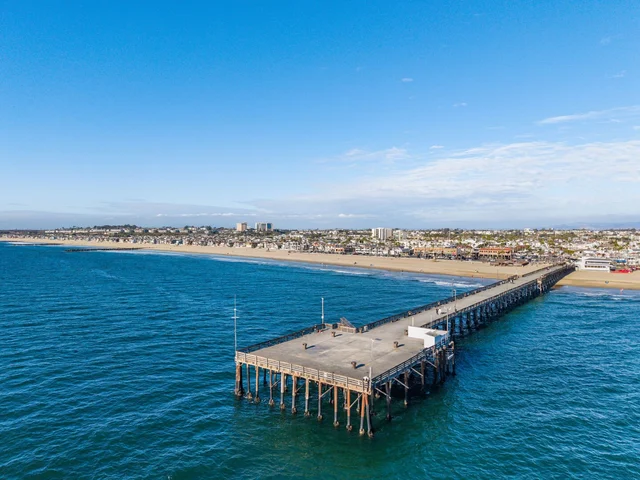 Wander Newport Pier #2