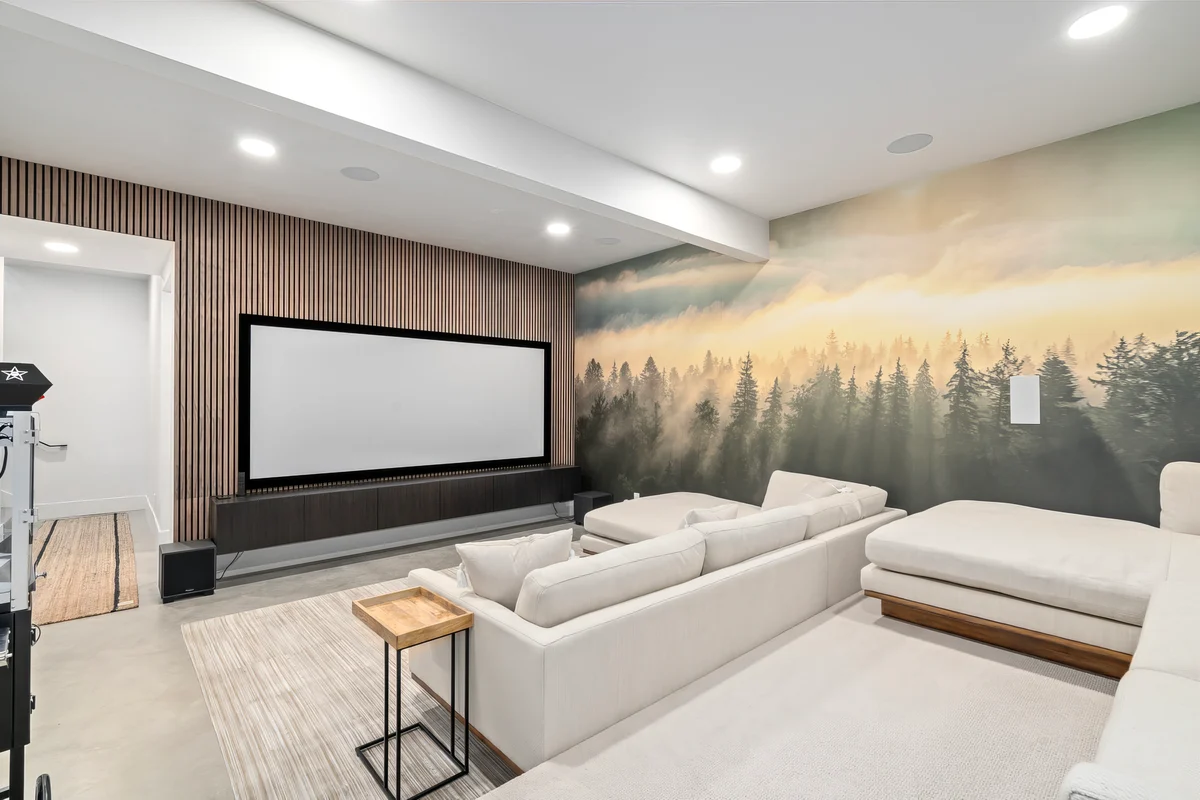 Wander SkyRidge Slopes