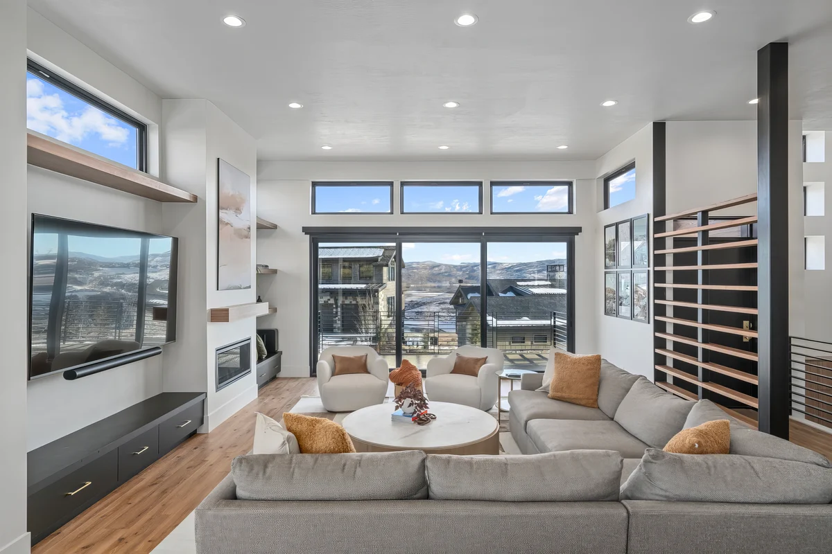 Wander SkyRidge Slopes