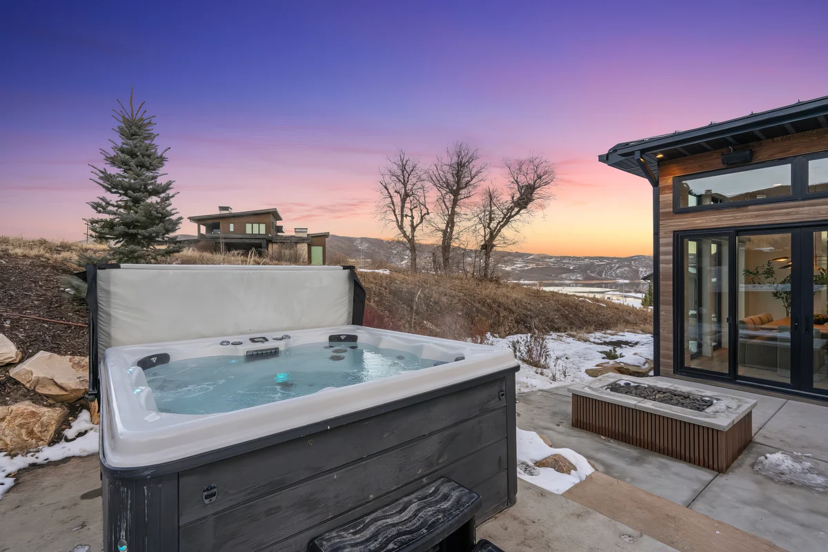 Wander SkyRidge Slopes