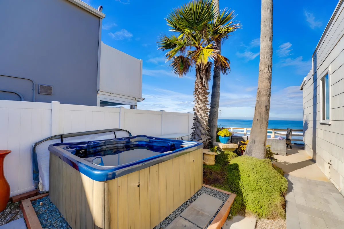 P1486m - Cliffs Oceanfront Villa property photo 3