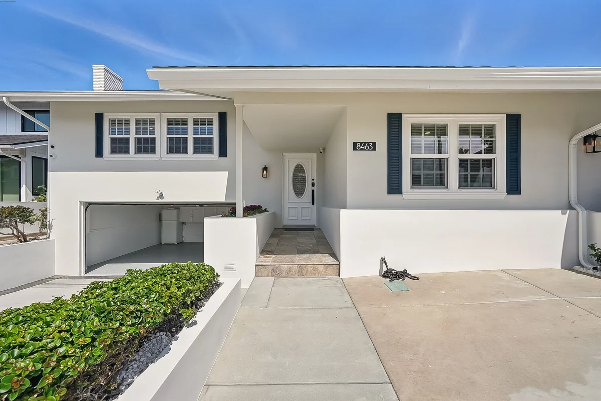 Wander La Jolla Vista