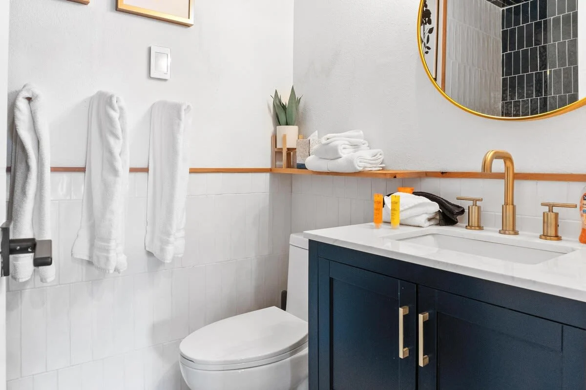 Wander Dillon Sapphire