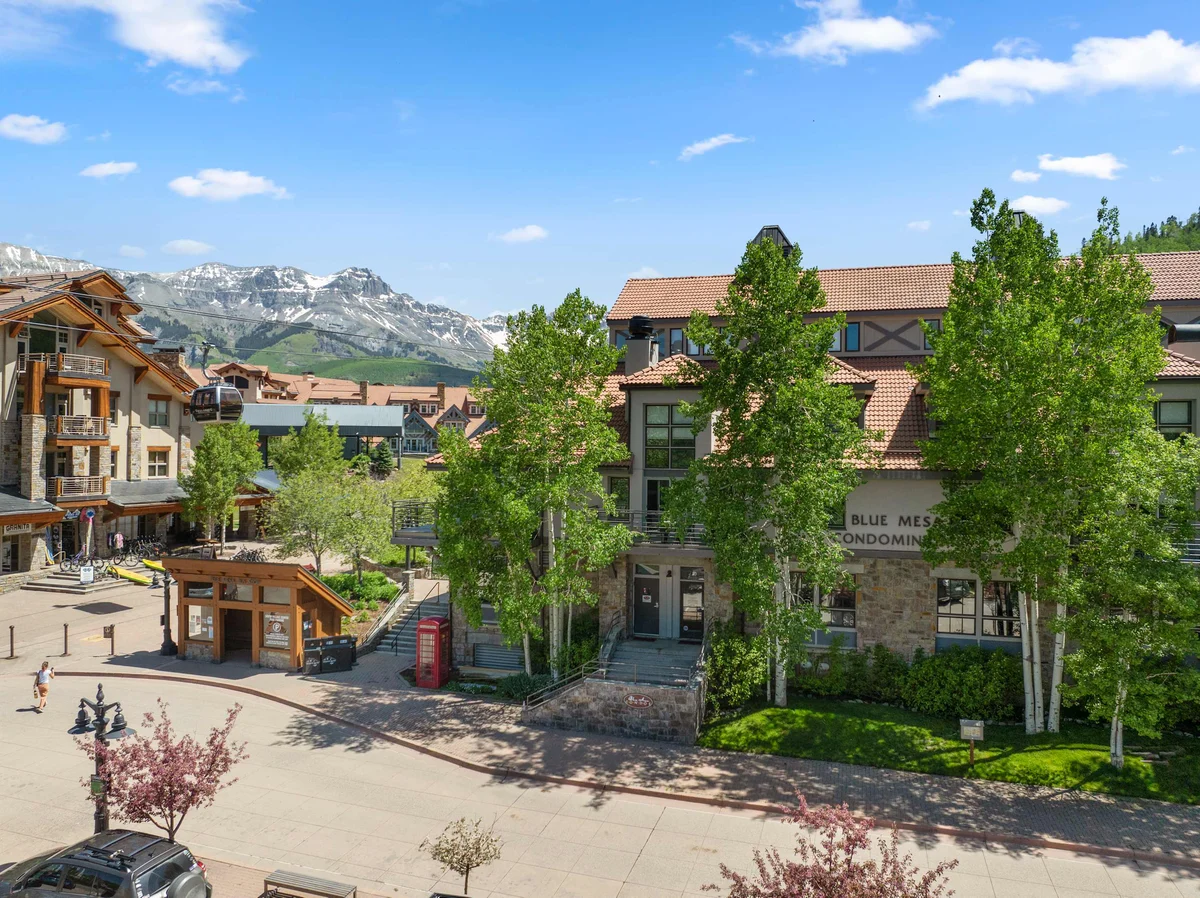 Wander Telluride Village