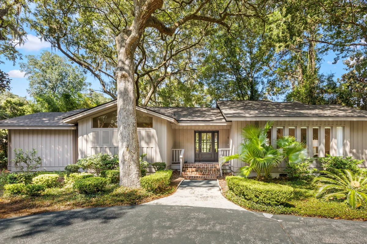 Wander Hilton Head Garden