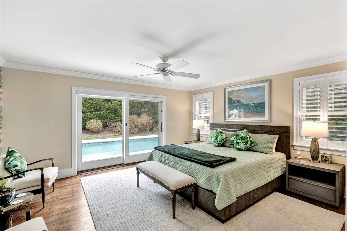 Bedroom 1 image 1