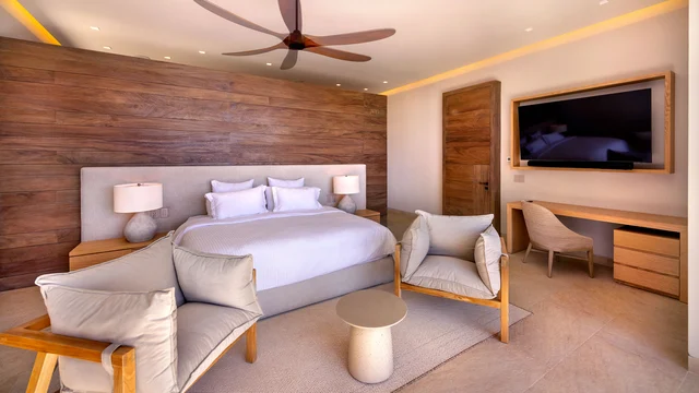 Bedroom 1 image 1