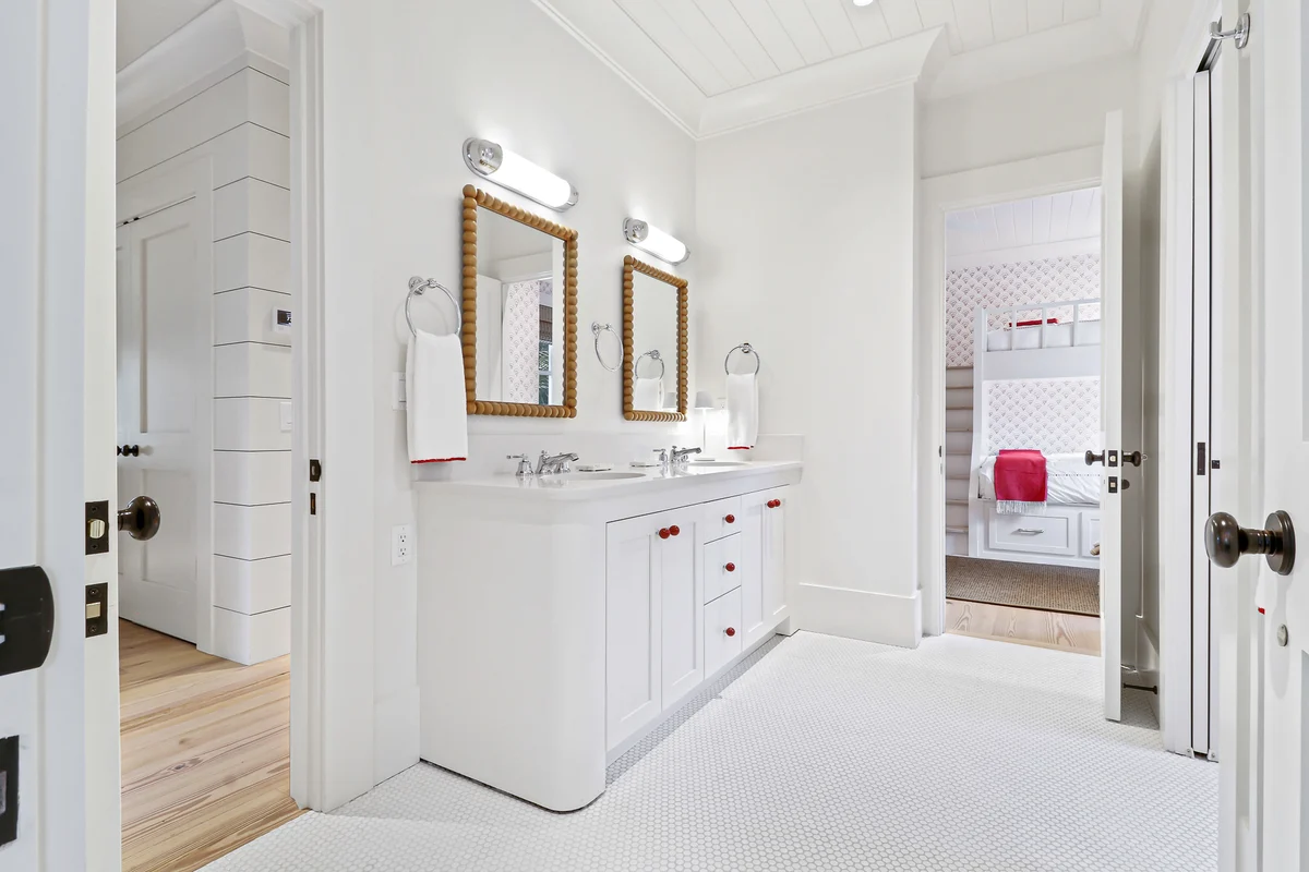 Wander Hilton Head Lotus #16