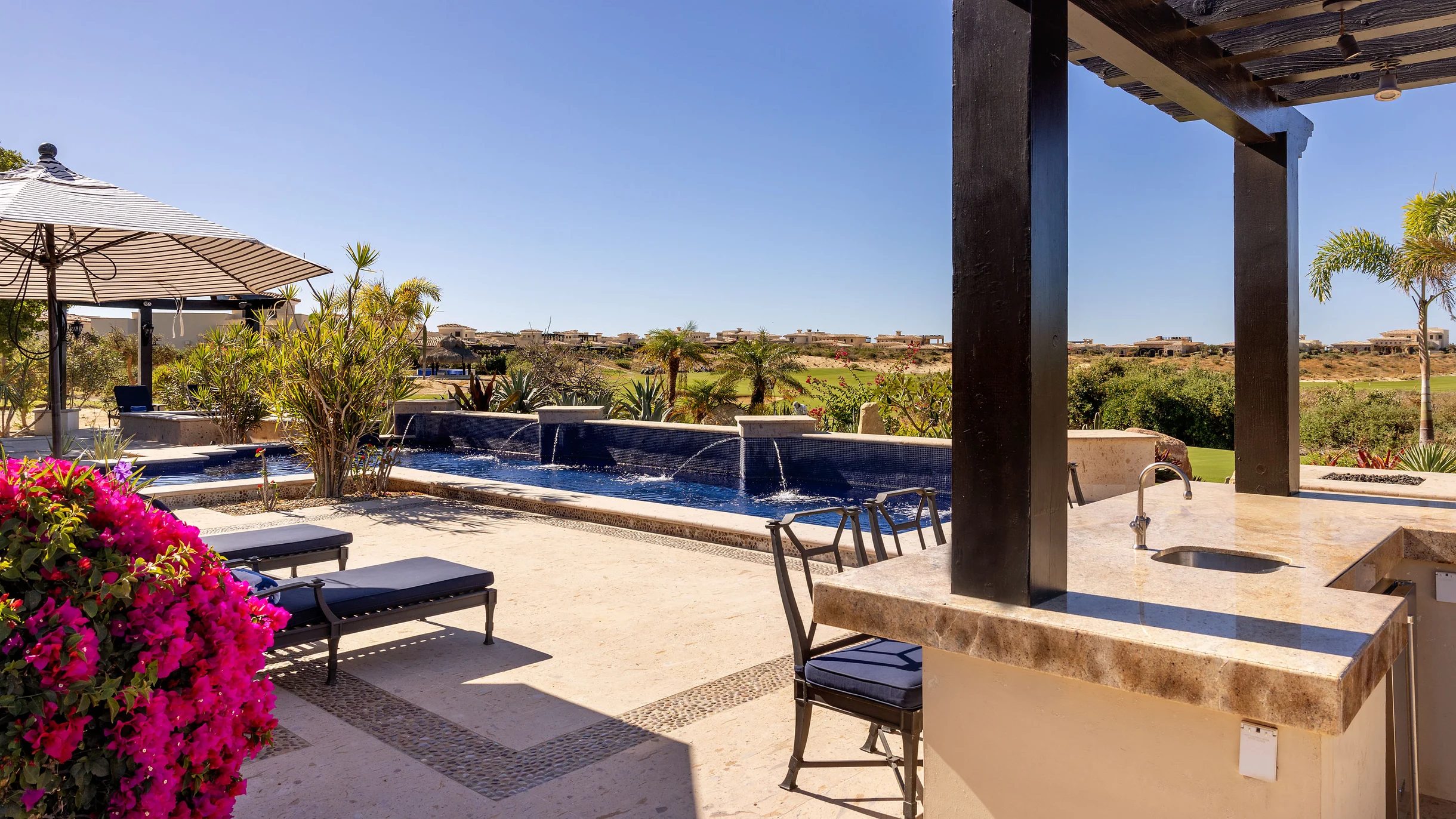 Exclusive 5-BR Golf Villa: Featuring Cart & Private Transport! #4