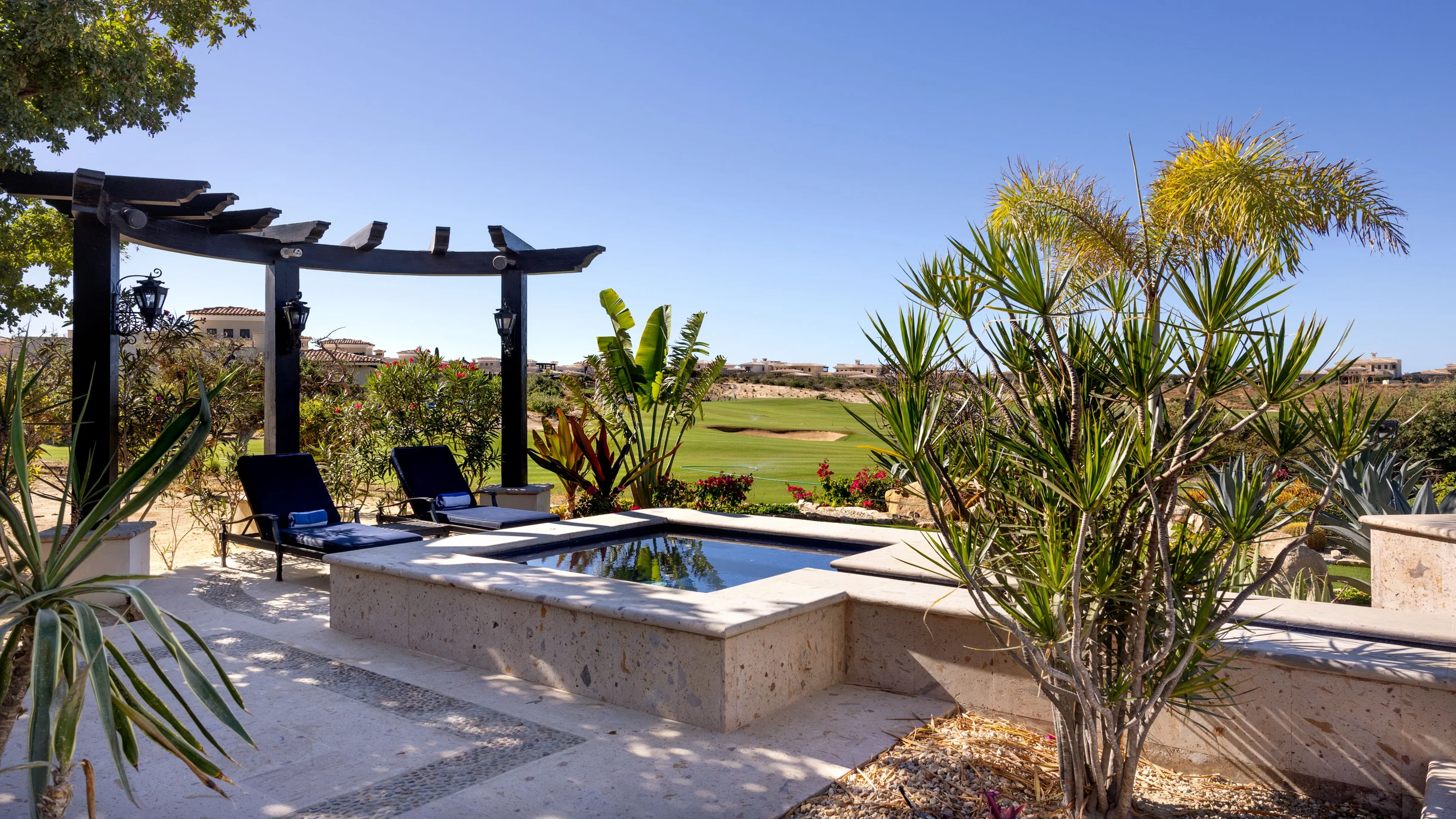 Exclusive 5-BR Golf Villa: Featuring Cart & Private Transport! #32