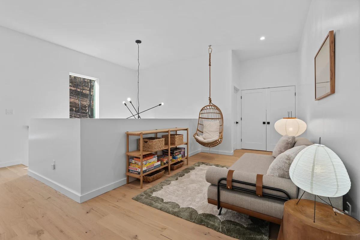 Wander Woodstock Ridge