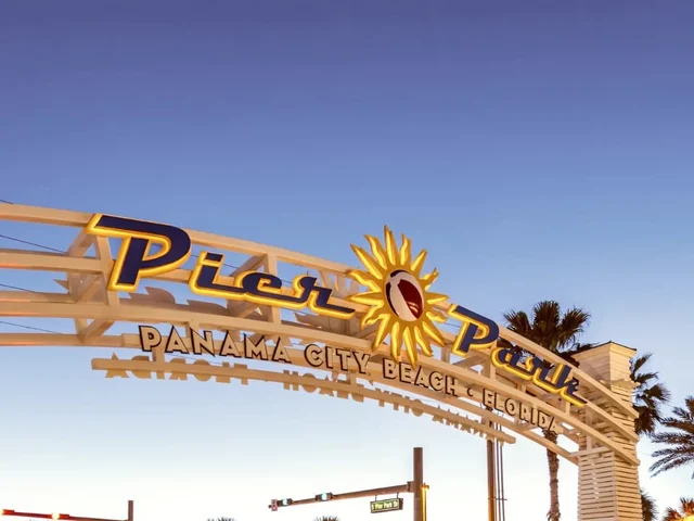 Wander Panama City Palms #57