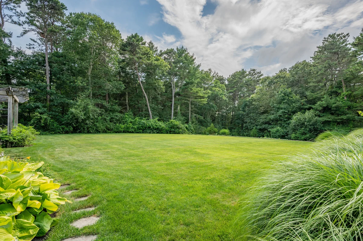 Wander Cape Cod Garden