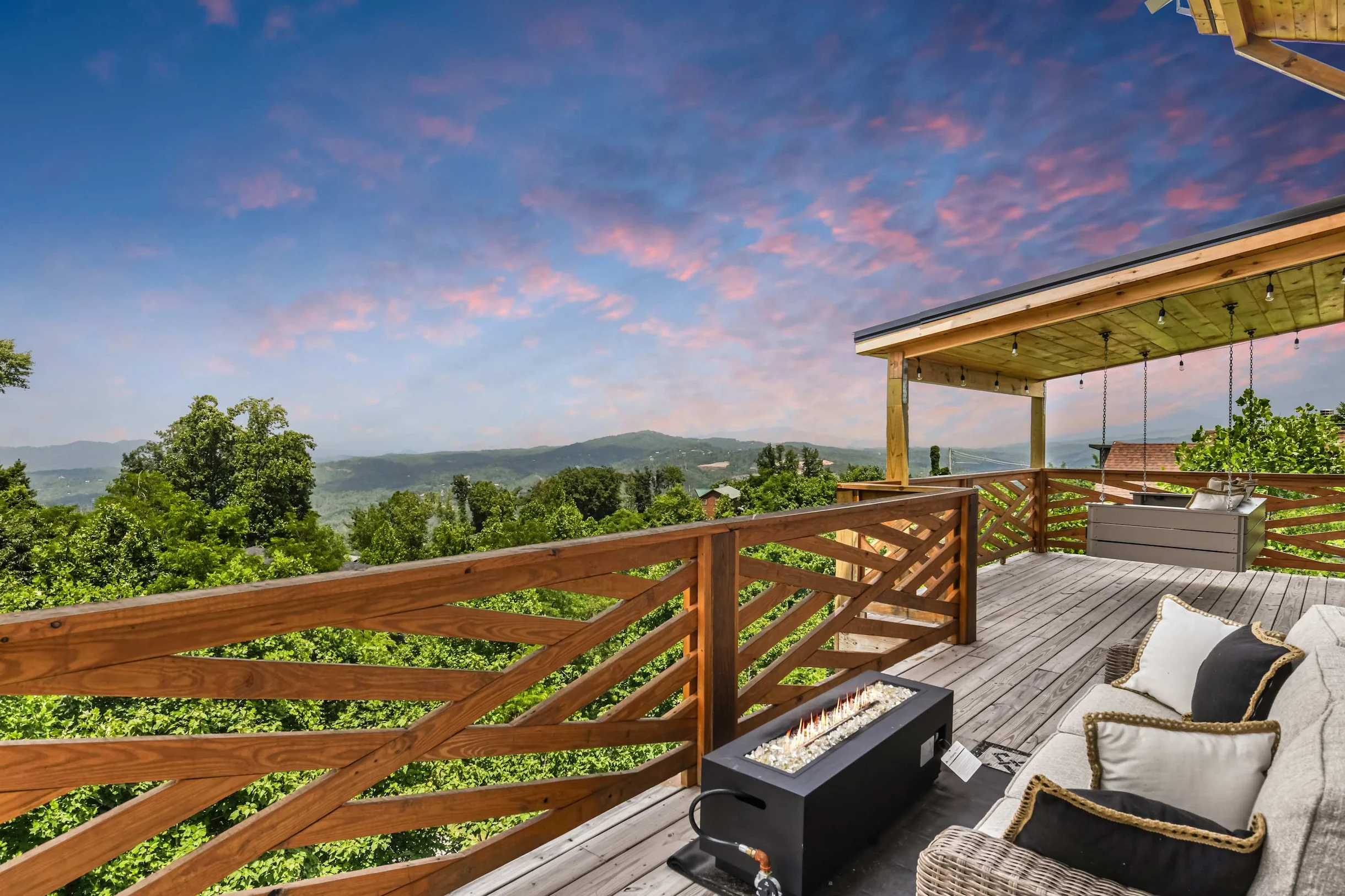 Wander Gatlinburg Smokies