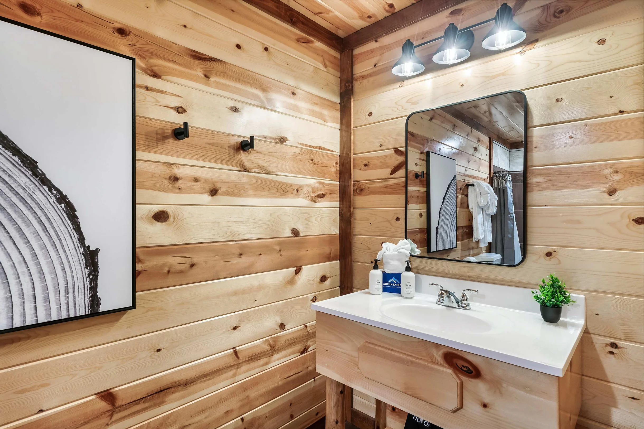 Wander Sevierville Summit