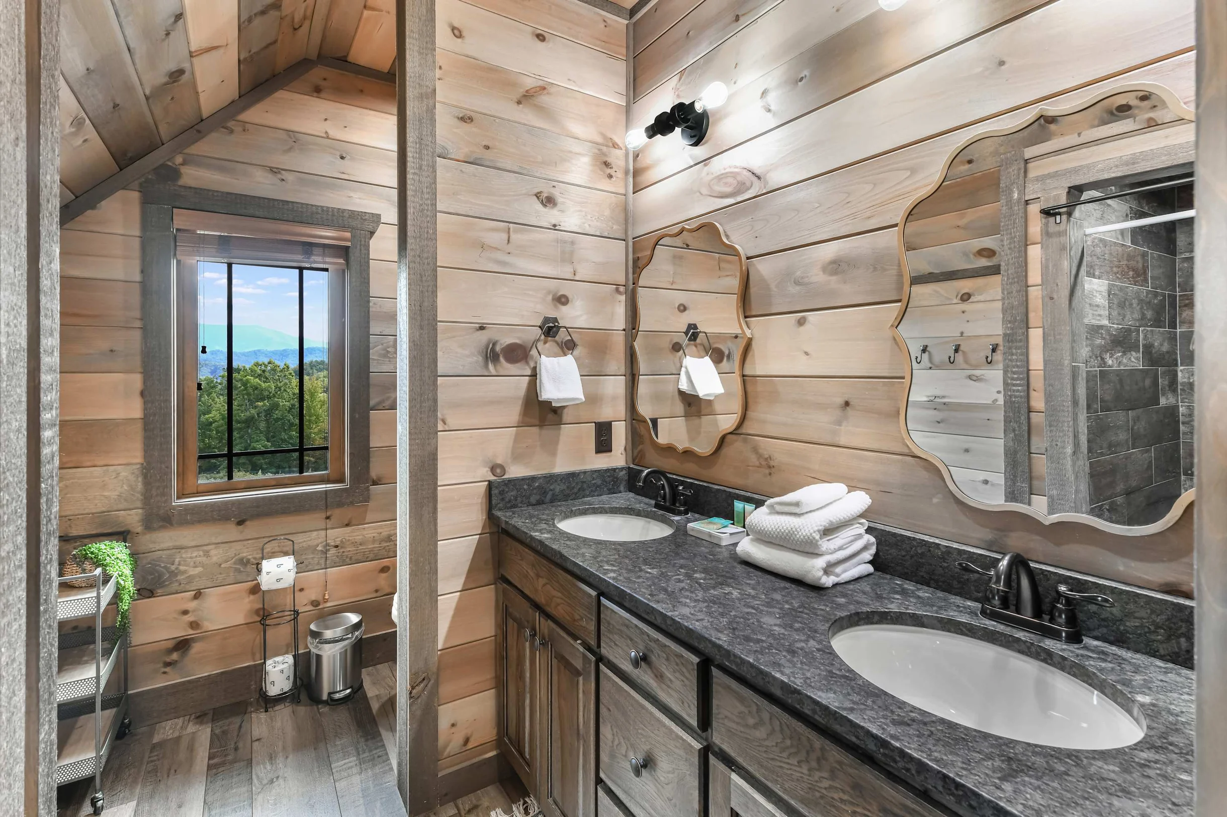 Wander Sevierville Timber #13