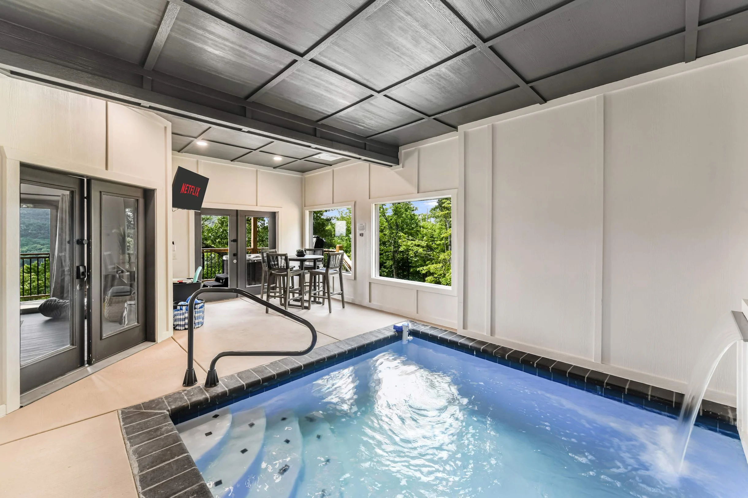 Wander Sevierville Crest #8