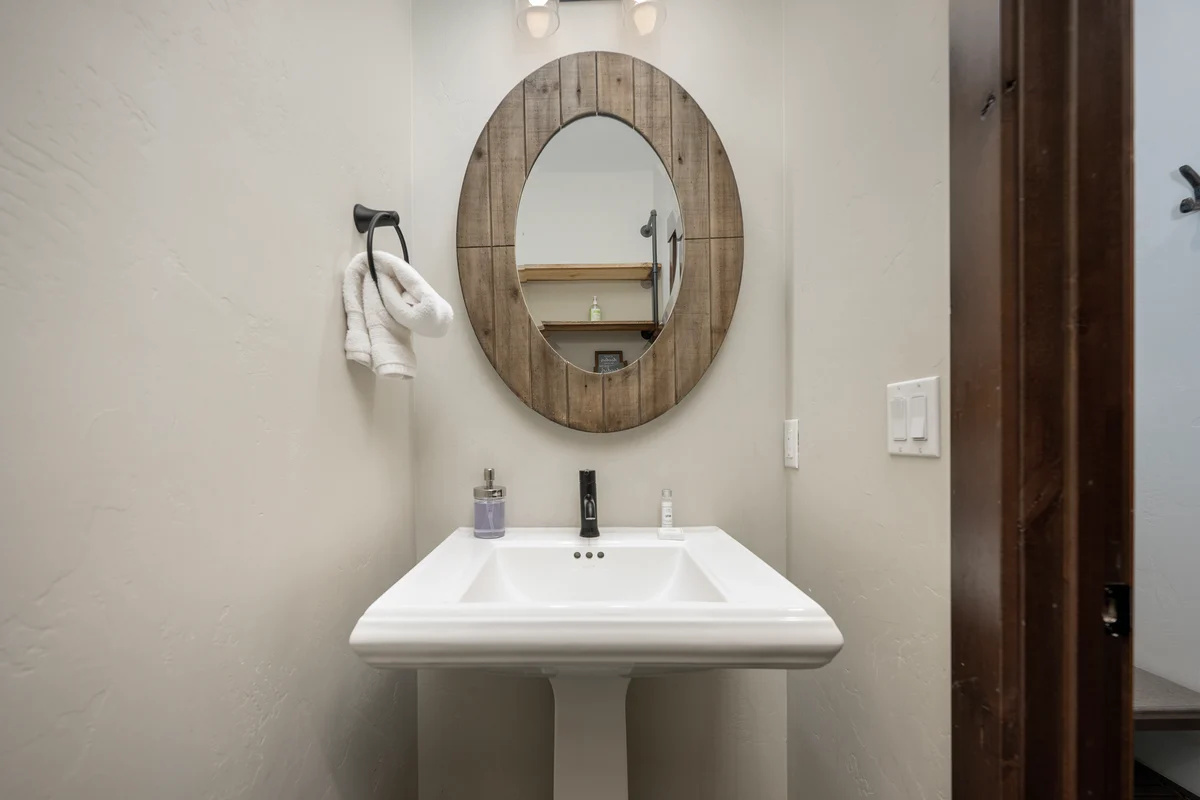 Half Bath image 1