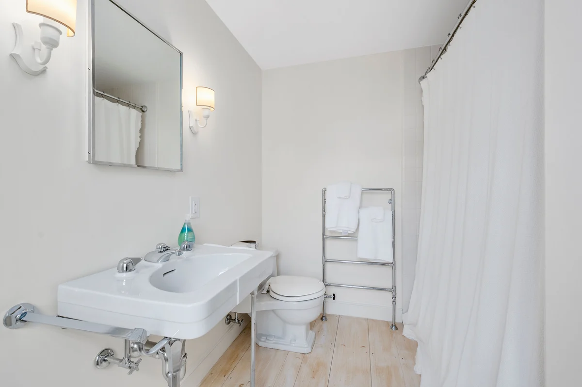 Wander Cape Cod Estate