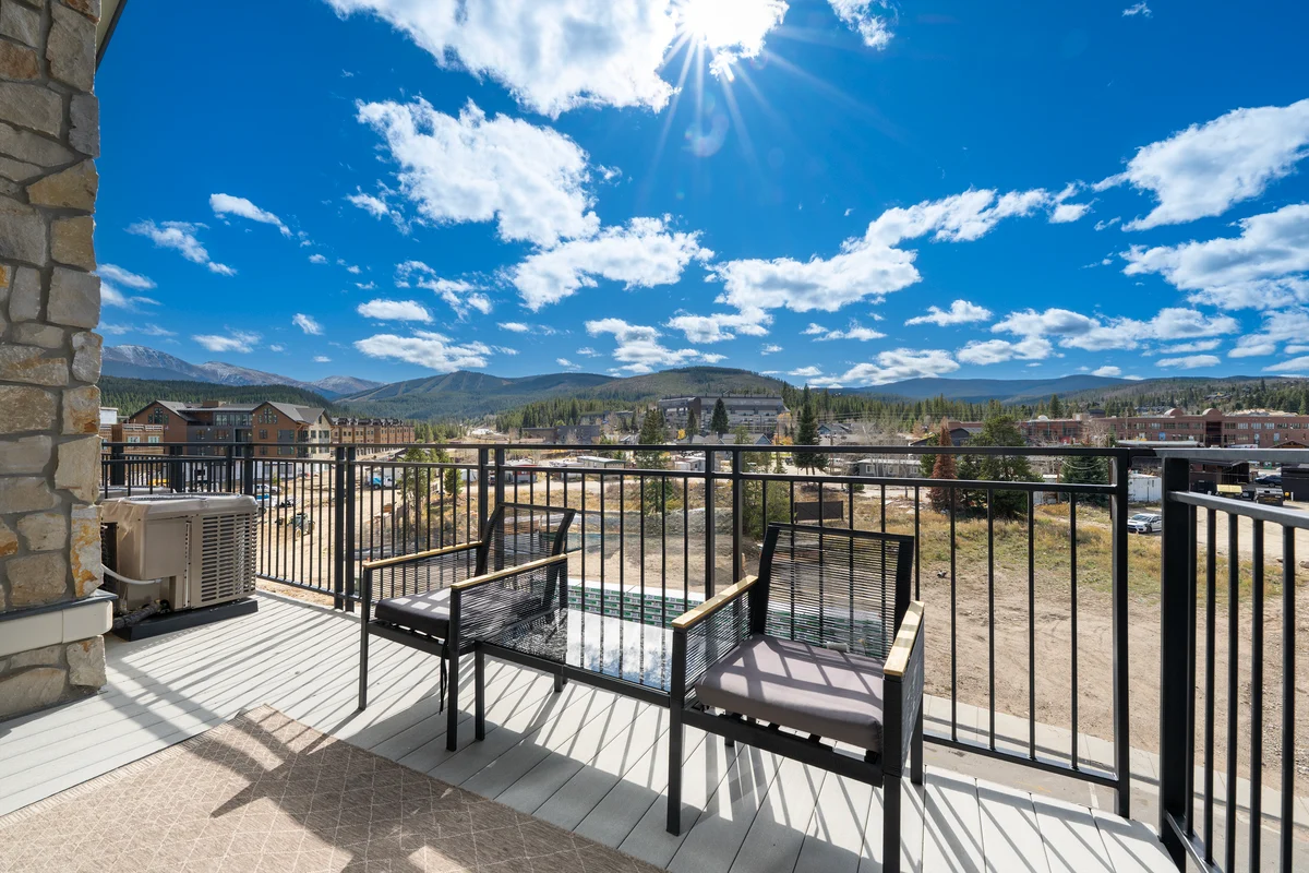 Wander Winter Park Glade