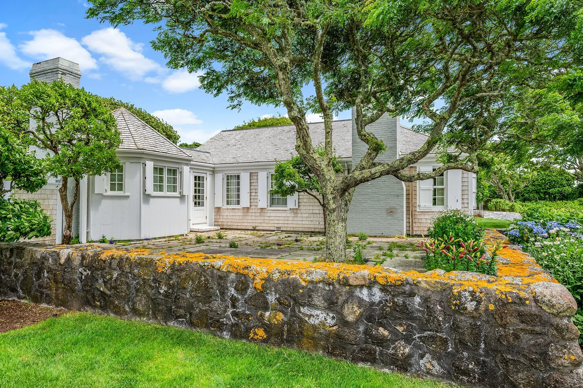 Wander Cape Cod Estate #68