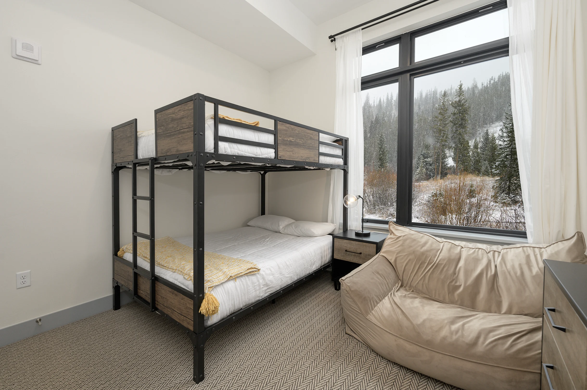 Timber Fox Building B Unit 2102 #20
