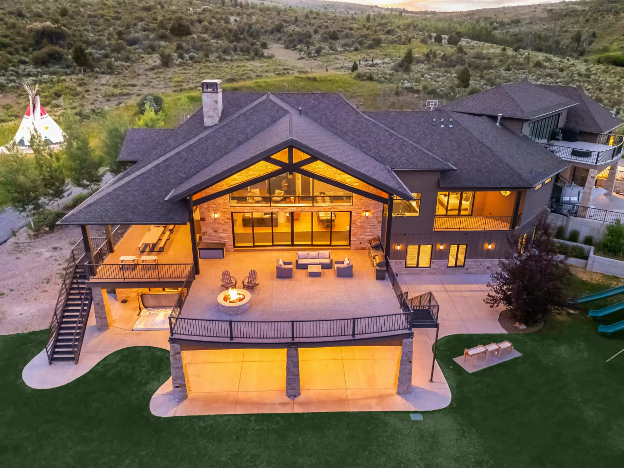 Glenn Haven | Luxury Large Group Getaway Sleeps 60 #89