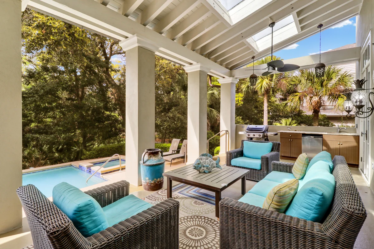 Wander Hilton Head Coral