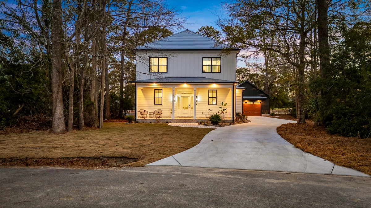 Wander Pawleys Island