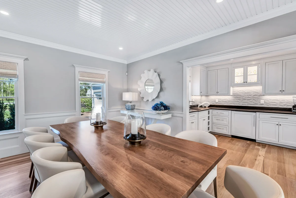 Wander Cape Cod Allure