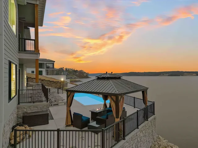 Wander Osage Beach Channel #2