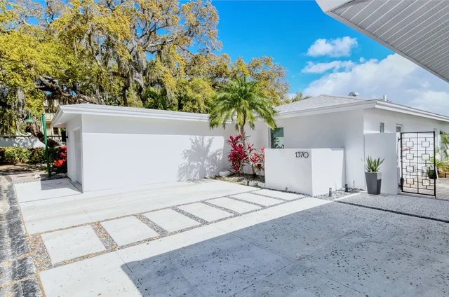 Wander Siesta Key Bayfront #4