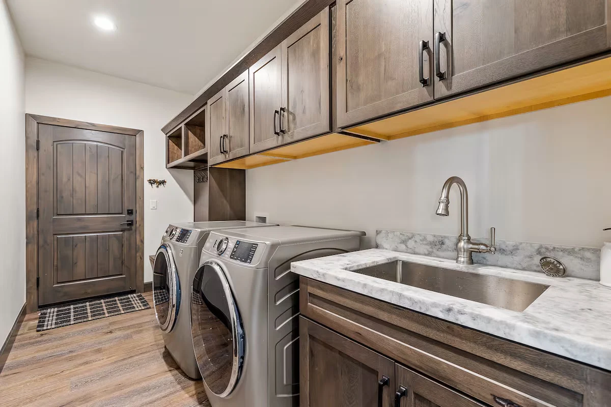 Wander Flagstaff Pines