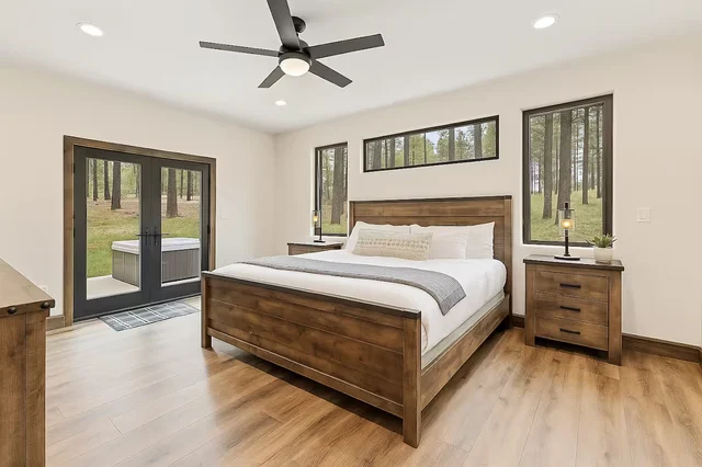Bedroom 1 image 1