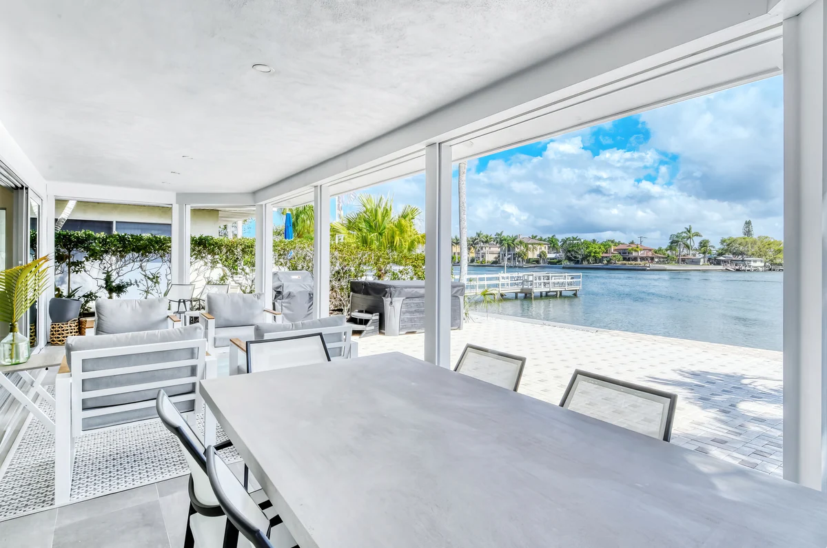 Wander Siesta Key Bayfront