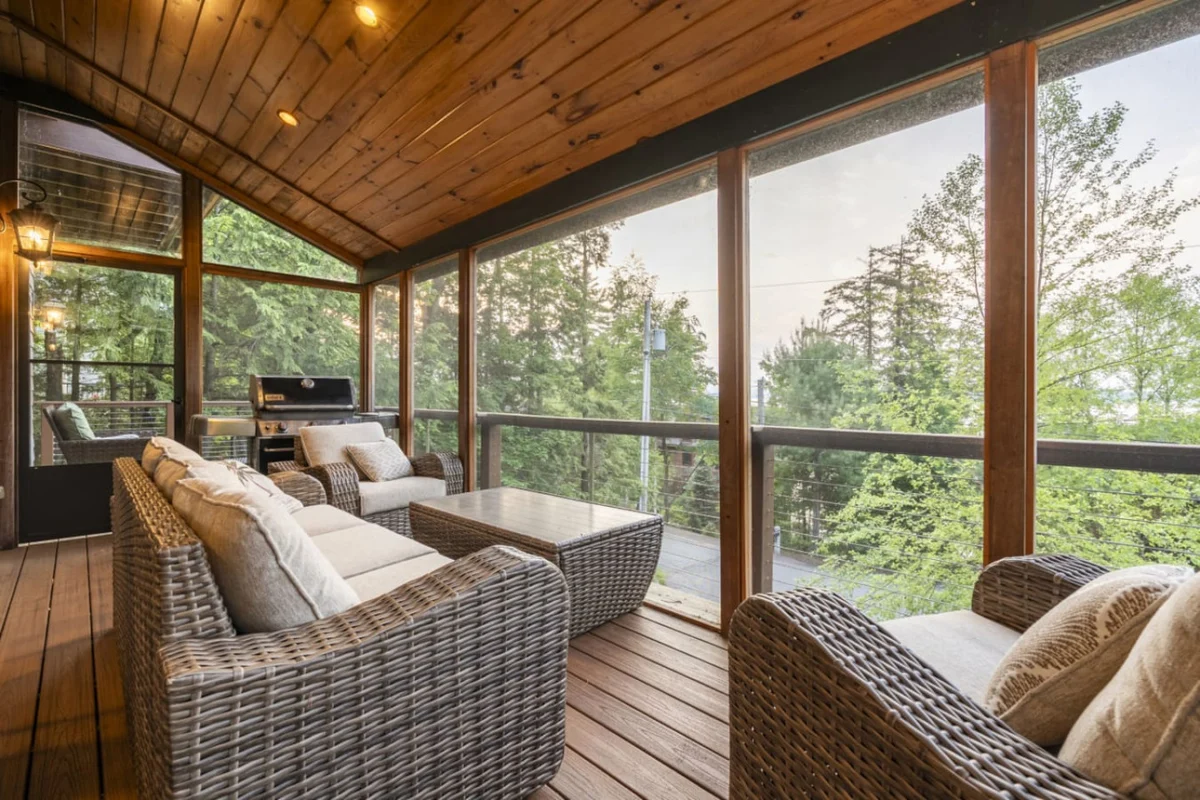 Home in Gilford property photo 3